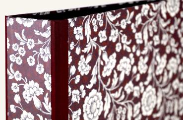 Bordeaux folder with white flowers